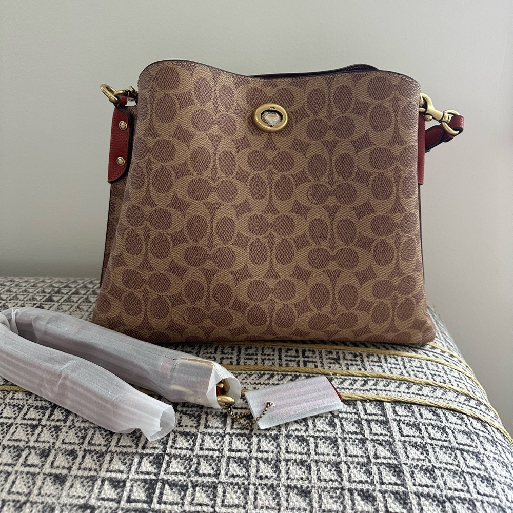 Coach Willow shoulder oblique Bucket bag